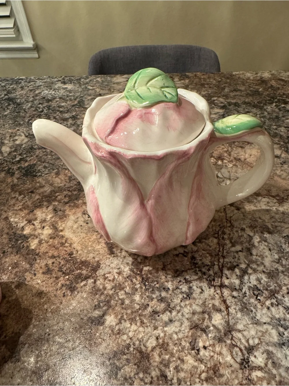 Vintage 1992 The Bombay Company Pink Tulip Ceramic Tea Set